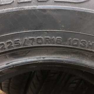 DUNLOP GRANDTREK PT2 225/70R16 16インチ 夏タイヤ 4本 バリ溝 エスクード　デリカD:5等 (TD225) クレジットカード QR決済可能