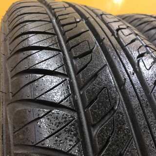 DUNLOP GRANDTREK PT2 225/70R16 16インチ 夏タイヤ 4本 バリ溝 エスクード　デリカD:5等 (TD225) クレジットカード QR決済可能