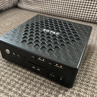 小型デスクトップパソコン　ZOTAC ZBOX CI320 NANO　Office365付