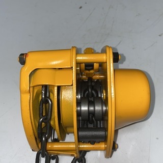 ヤ7034　☆未使用品☆キトー/KITO チェーンブロック　1ｔ/1000㎏　M3型-210