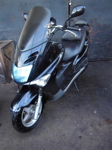 YAMAHA マジェスティ125FI カスタム ブラック セル始動 軽整備済 すぐ乗り出せます。乗り帰り可配送手配可　マジェスティー YAMAHA マジェスティ125FI カスタム ブラック セル始動 軽整備済 すぐ