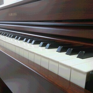 電子ピアノ YAMAHA ヤマハ CLP-545M 2014製 動作品