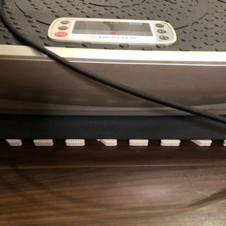 アルインコ　3D 振動マシン　　　　　　バランスウェーブ