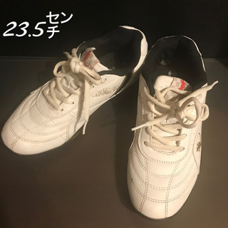 LARKiNS( ラーキンス) 23.5㌢