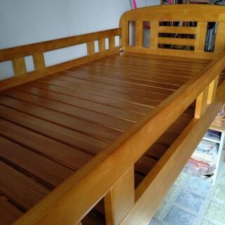 木製高床ベッド