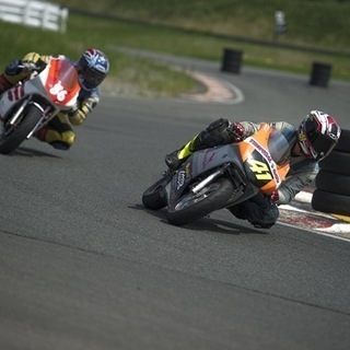 NSR50 レース用 オーリンズTTX、発電機、タイヤウォーマー、スペアホイール等 NSR50 レース用 オーリンズTTX、発電機、タイヤウォーマー、スペア