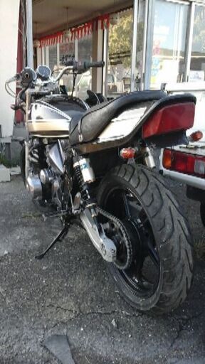 カワサキ　ゼファー400　カギ、書類あり エンジンかかります!　部品取りとして‼ （お話中、検討中) カワサキ ゼファー400 カギ、書類あり エンジンかかります! 部品取り