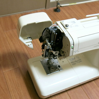 美品 ジャノメ コンピューターミシン S7800 説明書 付属品完品 もちろん実働です。