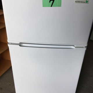 k16 冷蔵庫　1ヶ月保証つき　小型　2ドア　一人暮らし新社会人応援