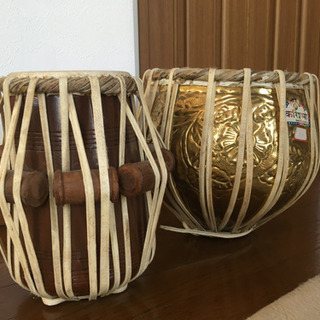 タブラ(インドの太鼓)