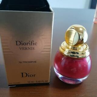 

dior ディオール ネイル 限定カラー　ほぼ新品