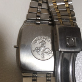 アンティークの時計の基盤になります。