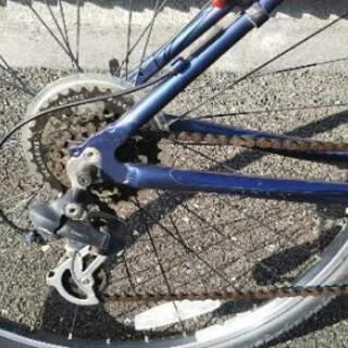 トレック クロスバイクライト付き、サドル新品交換済み