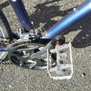 トレック クロスバイクライト付き、サドル新品交換済み