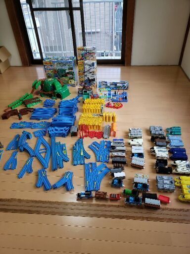 プラレール トーマス どきどきマウンテン サウンド駅 しゃべるパーシー 