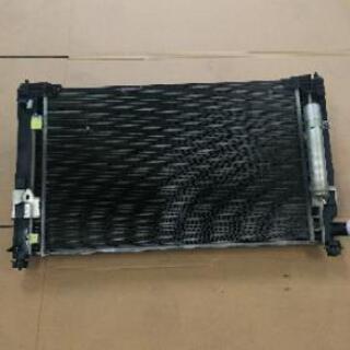 三菱デリカD5 ラジエター Amazon | ラジエーター 三菱 デリカD5 CV2W CV4W CV5W 4B10 4B11