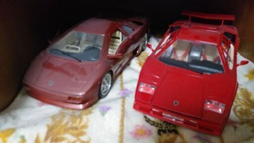 1/18 フェラーリ　カウンタック