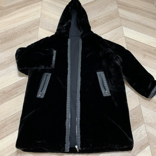 【ほぼ未使用】FENDI リバーシブルファーコート