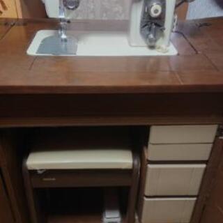 ジャノメミシン 