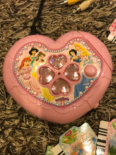 ディズニープリンセス ドレスマニアtv Ysmm 逆井のおもちゃ 電子玩具 の中古あげます 譲ります ジモティーで不用品の処分