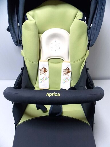●○送料無料 安定感バツグン！(Aprica ドリブル４ＧＮ）ベビーカー○●