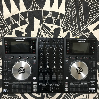 PCDJコントローラー Numark NV 【公式通販】