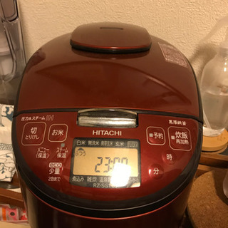 HITACHI 2012年　日本製炊飯器　5.5合炊き　