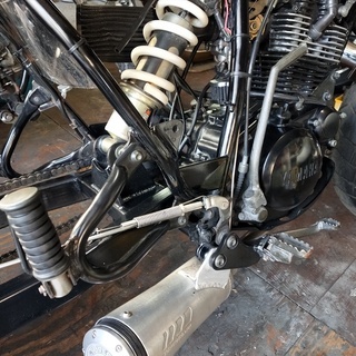 即決!上物！YAMAHA TW225　ストリートトラッカーカスタムバイク★　全国発送　近場送料安　250cc　TW200　FTR　SR400　250TR　好きな方に