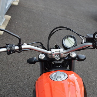 DUCATI　スクランブラーSixty2　値下げ　タイヤ前後交換済み　Scrambler Sixty2