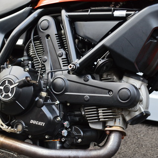 DUCATI　スクランブラーSixty2　値下げ　タイヤ前後交換済み　Scrambler Sixty2