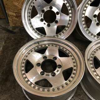 リバーサイド 16インチ 4本 8J6HPCD139.7+24 ランクル等　(VHC28) クレジットカード QR決済可能