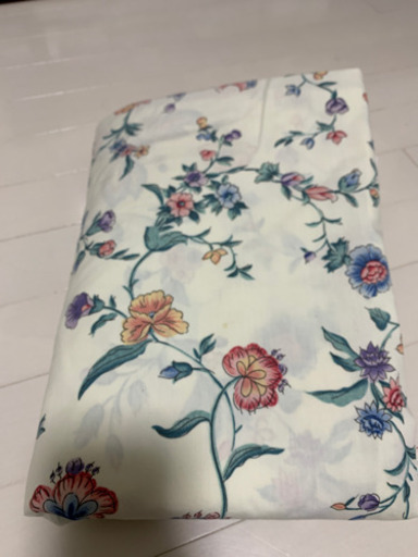 ボックスシーツローラアシュレイ かおりん 泉中央の寝具 寝具カバー の中古あげます 譲ります ジモティーで不用品の処分 ボックスシーツローラアシュレイ かおりん 泉中央の寝具 寝具カバー の中古あげます 譲ります ジモティーで不用品の処分