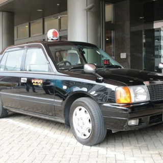 【安定した企業で働きたい方必見！】福岡人気No.1のタクシードライバー