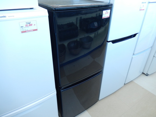 シャープ SHARP 2ドア冷蔵庫 SJ-D14A-B 137L 2015年製 右開き ブラック 中古品 札幌市清田区