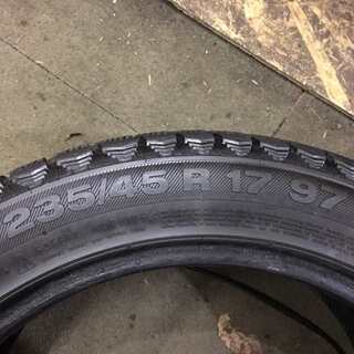 Continental ContiVikingContact5 235/45R17 17インチ スタッドレス 4本 バリ溝 GTO RX-7 ランエボ等　(VTI93) クレジットカード QR決済可能