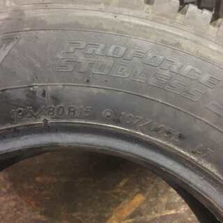 YOKOHAMA SY01 195/80R15 107/105L LT 15インチ 夏タイヤ 4本 2013年製