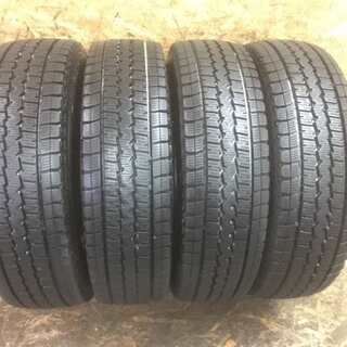 DUNLOP WINTER MAXX SV01 195/80R15 15インチ スタッドレス 4本 2018年製 バリ溝 ハイエース レジアスエース等　(VTD109) クレジットカード QR決済可能