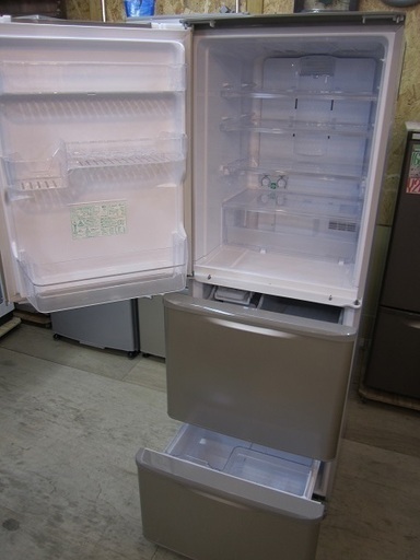 【販売終了いたしました。ありがとうございます。】SHARP　3ドア　冷凍冷蔵庫　SJ-W352D　2018年製　中古美品