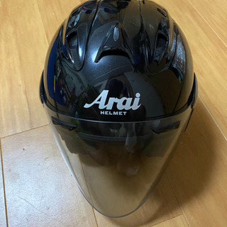 ヘルメット　　　Arai