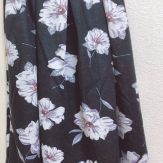 花柄スカート 