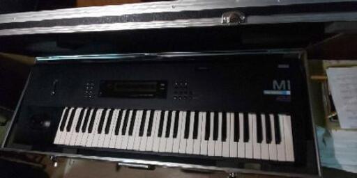 KORG  コルグ  M1