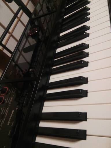 Roland FA-08 売ります。