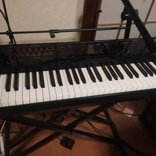 Roland FA-08 売ります。