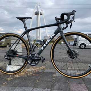 TREK ドマーネ SLR9Disc