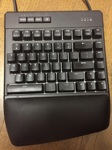 キネシス フリースタイル エッジrgb 赤軸