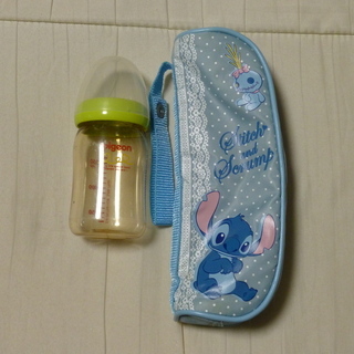 pigeon ピジョン 哺乳瓶１６０ｍｌ(プラスチック製) ケース付き