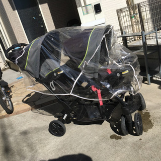 ムーセ 双子ベビーカー 二人乗り 使用年数1年以内(値下げ) - bravista