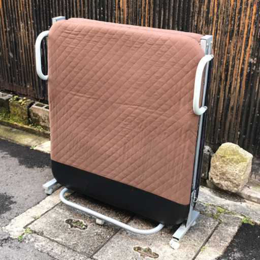 コーナン折りたたみベッドシングル 日曜リサイクル 円町のベッド シングルベッド の中古あげます 譲ります ジモティーで不用品の処分