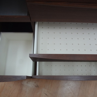 取りに来れる方限定】Pamounaのスライド扉レンジボード!!