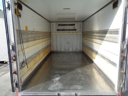 トラックコンテナ 箱 2ｔロングワイド 4500x2170x2120 アルミバン 冷凍冷蔵 倉庫 物置 ガレージ 愛媛より